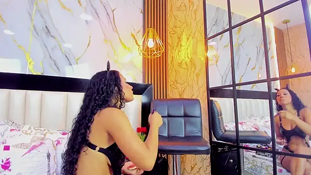 SofiaLaurents online show from March 5, 1:39 pm