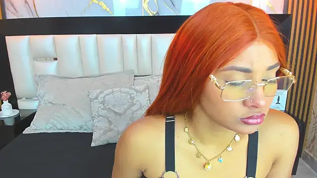 SofiaLaurents online show from November 8, 2:39 pm