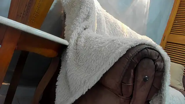 Dylanstonne online show from December 9, 8:44 pm