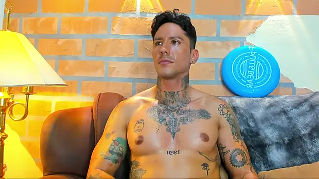 Dylanstonne online show from February 25, 1:30 am