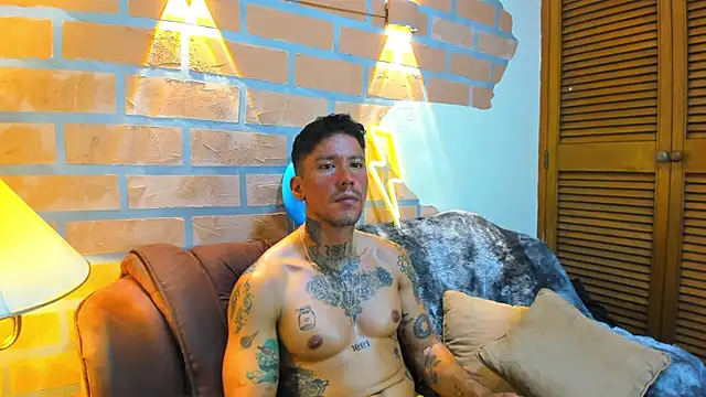 Dylanstonne online show from March 11, 11:48 pm