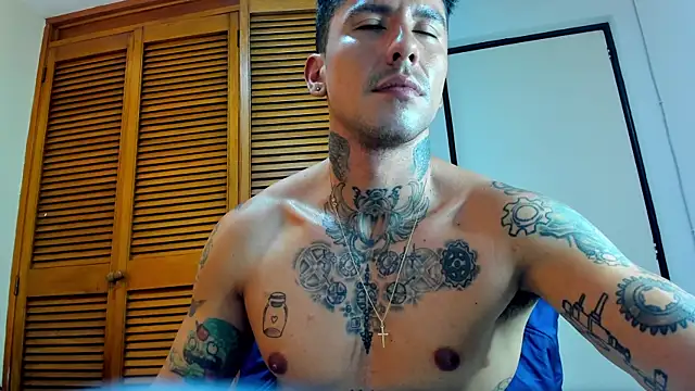 Dylanstonne online show from March 18, 10:15 pm