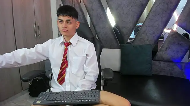 Yef Thin online show from October 21, 3:29 am