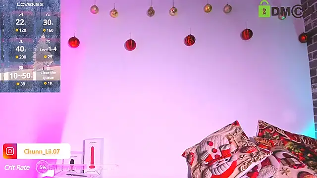 Snapshot of chunn_liioo chatting on December 23, 11:17 pm chunn liioo online show from December 23, 11:17 pm