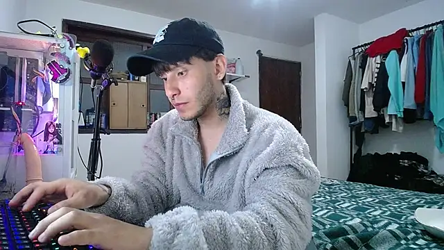 esjrobles online show from January 21, 5:38 am