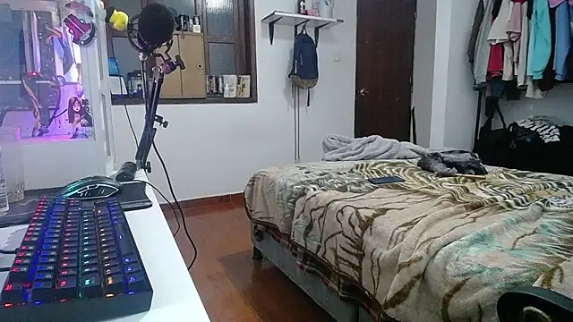 esjrobles online show from January 24, 5:31 am