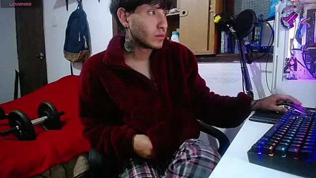 esjrobles online show from February 16, 9:26 am