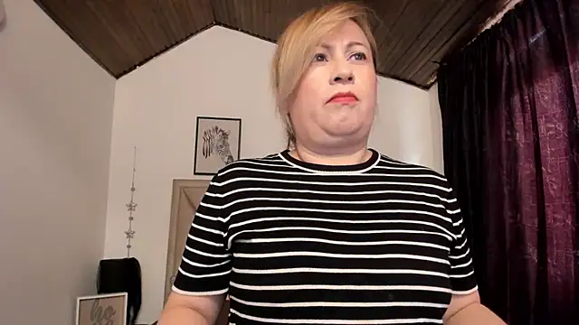 MonyCassius online show from November 10, 12:04 pm