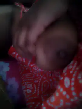 NishaSharma00 online show from December 25, 7:57 am