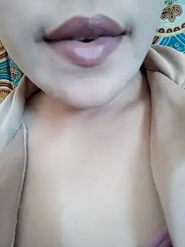 Anki-doll online show from March 12, 9:02 am