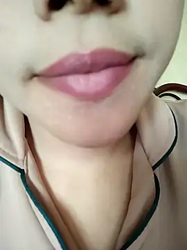 Anki-doll online show from March 23, 6:05 am