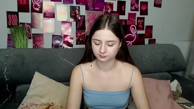 MilanaRoza online show from October 11, 4:49 pm