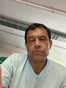 Snapshot of ryansingleton5092 chatting on June 5, 1:06 pm ryansingleton5092 online show from June 5, 1:06 pm