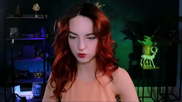 Snapshot of evanellson chatting on January 18, 8:18 am evanellson online show from January 18, 8:18 am