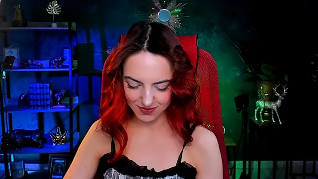 Snapshot of evanellson chatting on February 12, 5:57 am evanellson online show from February 12, 5:57 am