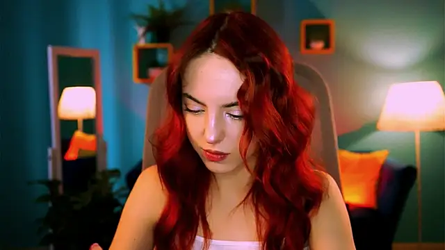 Snapshot of evanellson chatting on February 26, 8:35 am evanellson online show from February 26, 8:35 am