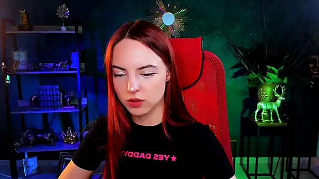 Snapshot of evanellson chatting on March 14, 2:00 pm evanellson online show from March 14, 2:00 pm