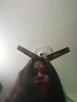 yoursweety09 online show from February 14, 5:26 am