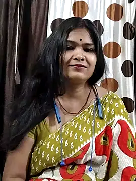 yoursweety09 online show from April 19, 12:11 am