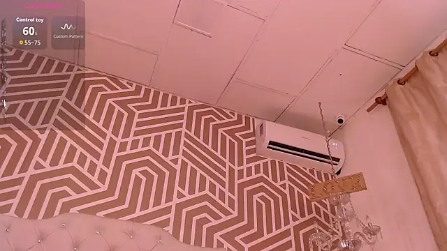 SashaDurante online show from February 23, 12:35 pm