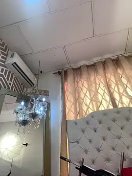 SashaDurante online show from April 17, 8:34 pm