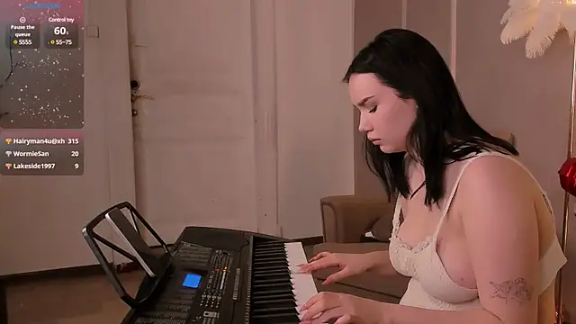 Snapshot of Alisia_Mars chatting on February 10, 9:47 am Alisia Mars online show from February 10, 9:47 am