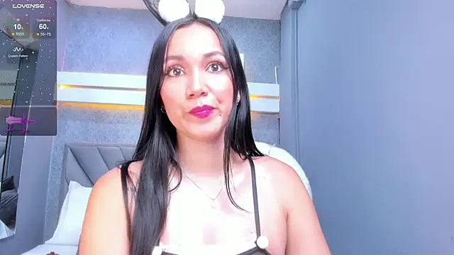 JessicaMilan online show from October 31, 10:33 pm