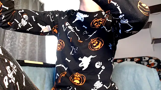 LetsGetMessyBBy online show from September 20, 1:12 pm