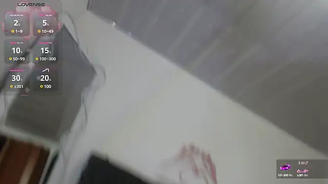 Laylafoxy tay online show from January 28, 3:04 am