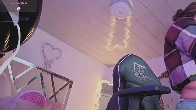 Laylafoxy tay online show from September 25, 3:10 am