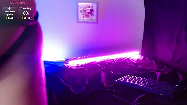 aliciarobinsXXX online show from March 4, 1:34 am