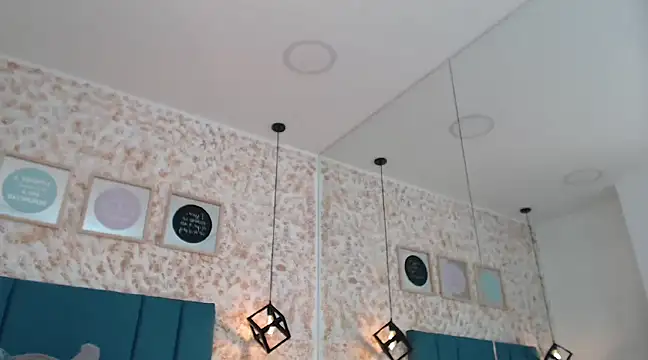 Snapshot of July_gh chatting on December 21, 8:32 pm July gh online show from December 21, 8:32 pm