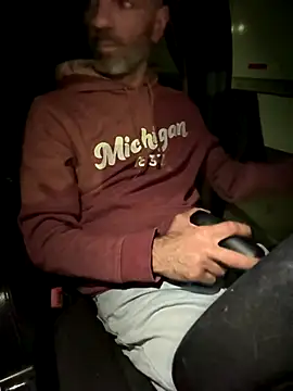 KBD85 online show from October 11, 3:06 am