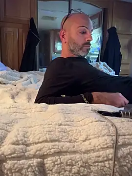 KBD85 online show from October 23, 7:07 am