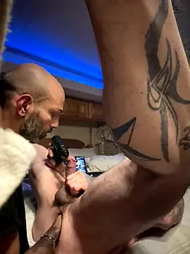 KBD85 online show from November 7, 8:14 am