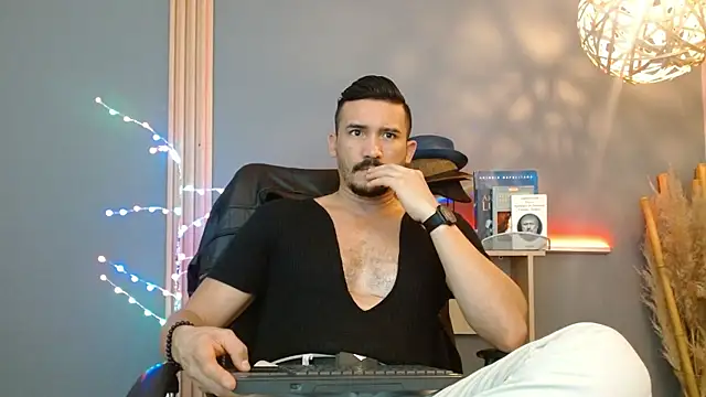 Reiko 85  online show from February 22, 3:54 pm