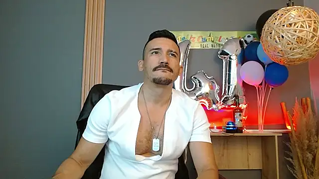 Reiko 85  online show from April 21, 2:45 pm