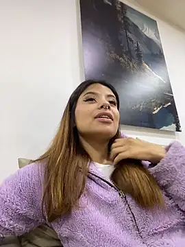 Snapshot of Antonella_Torres2 chatting on June 10, 12:22 am Antonella Torres2 online show from June 10, 12:22 am