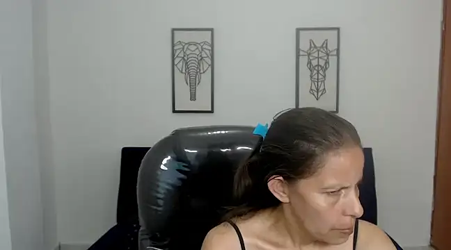 Milf karlye online show from December 15, 3:02 am