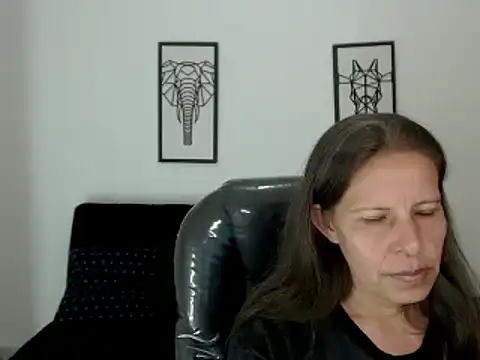 Milf karlye online show from January 3, 3:38 am