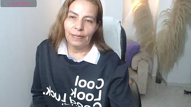 Milf karlye online show from January 17, 1:43 am