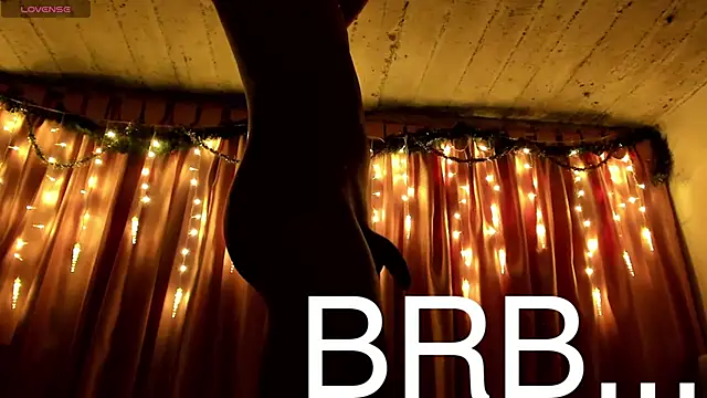 Snapshot of teobowny_ chatting on February 18, 1:11 pm teobowny online show from February 18, 1:11 pm