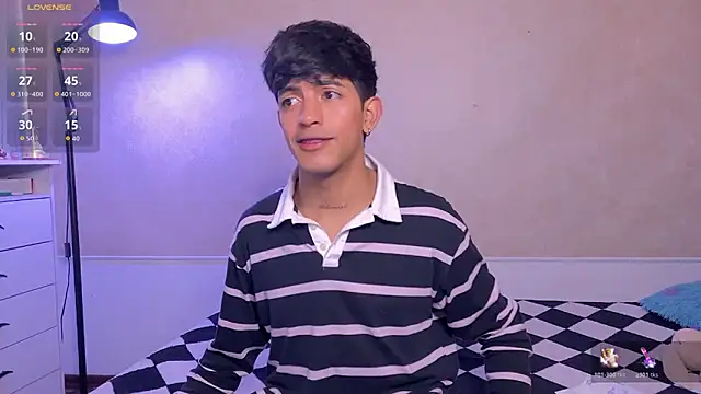 teobowny  online show from February 21, 8:54 pm