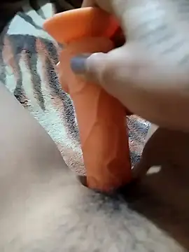 Vanessagirld online show from February 5, 1:58 am