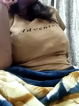 rakhi 143 online show from December 13, 7:43 pm