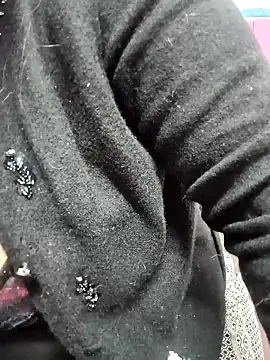 rakhi 143 online show from December 31, 4:57 pm