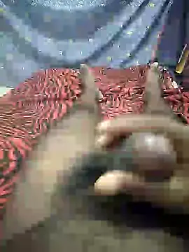 mallucallboy2104 online show from January 24, 7:49 pm