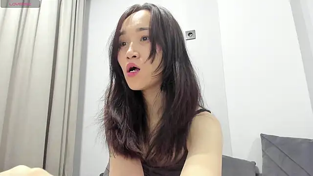 Snapshot of aenie chatting on January 12, 3:46 pm aenie online show from January 12, 3:46 pm