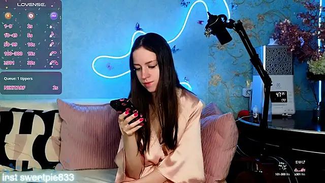 Anal Girl  online show from January 11, 4:14 pm