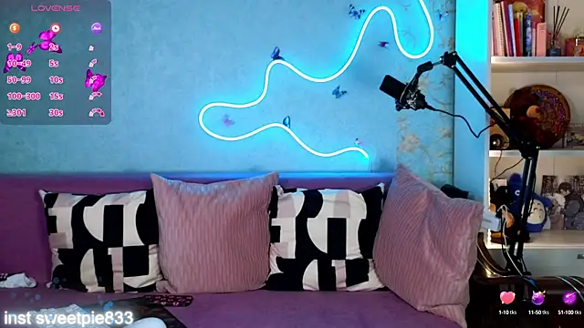 Anal Girl  online show from March 14, 3:58 pm